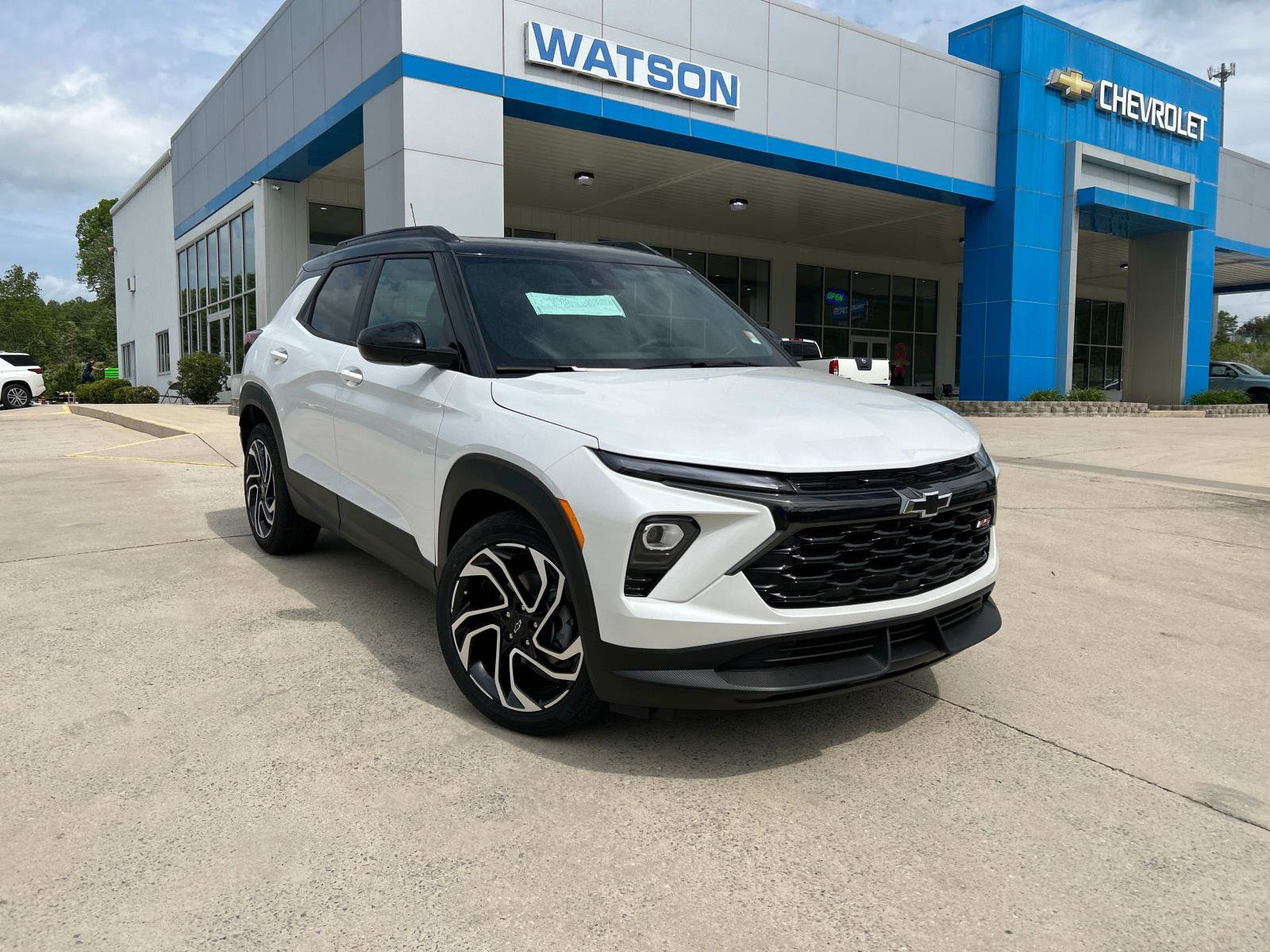 2025 Chevrolet Trailblazer RS photo 2