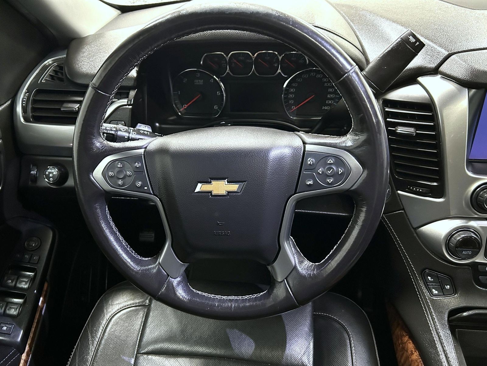 2018 Chevrolet Tahoe Premier photo 9
