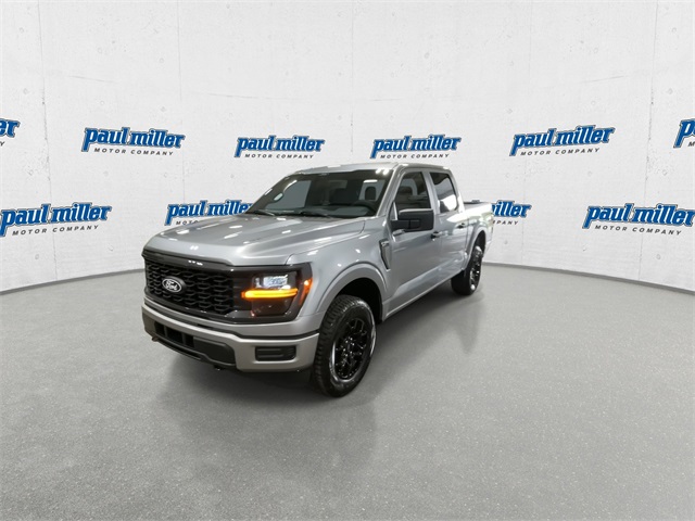 2025 Ford F-150 STX photo 4