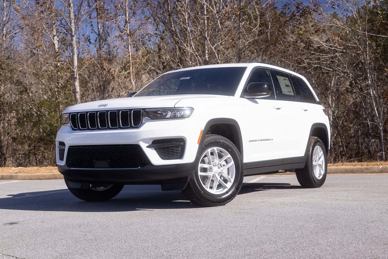 2025 Jeep Grand Cherokee Laredo's photo