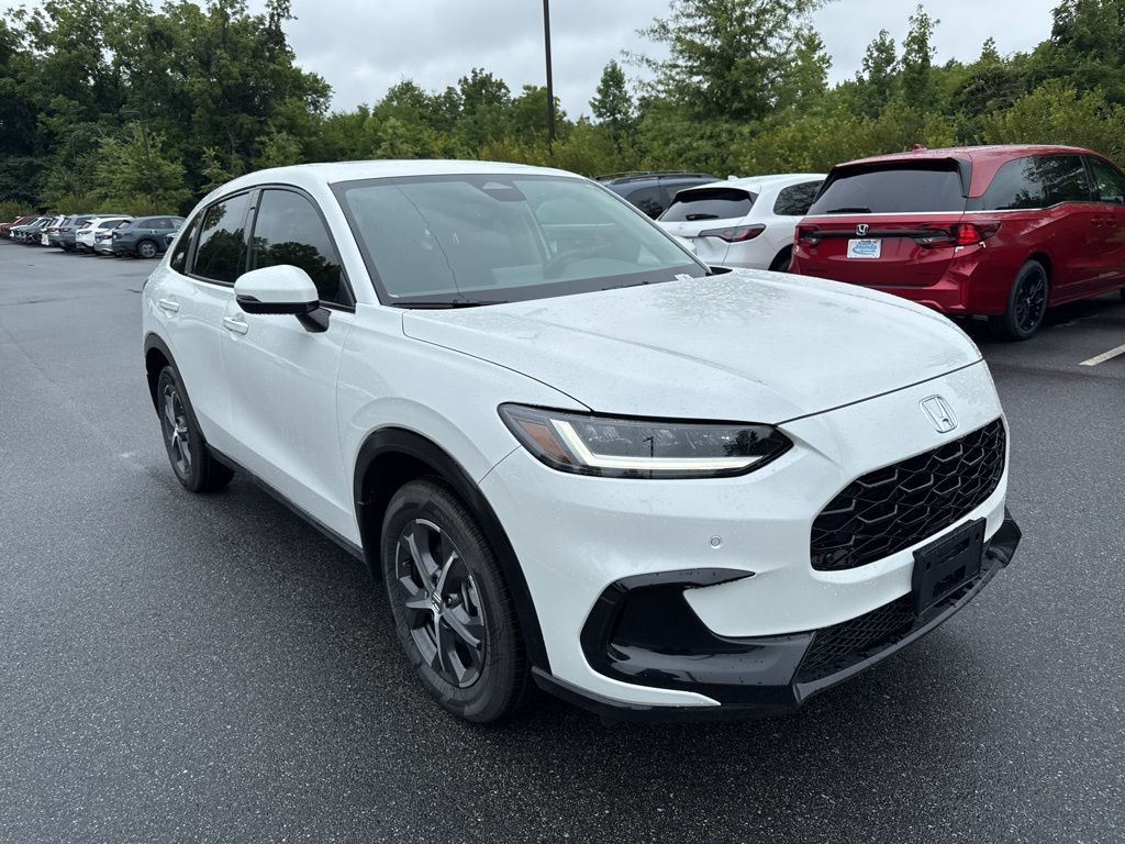 2026 Honda HR-V EX-L's photo