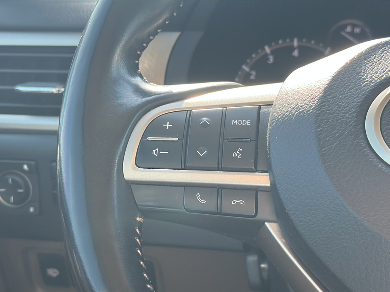 2021 Lexus GX 460 Premium photo 18
