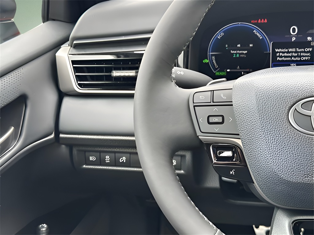 2025 Toyota Camry XSE photo 10