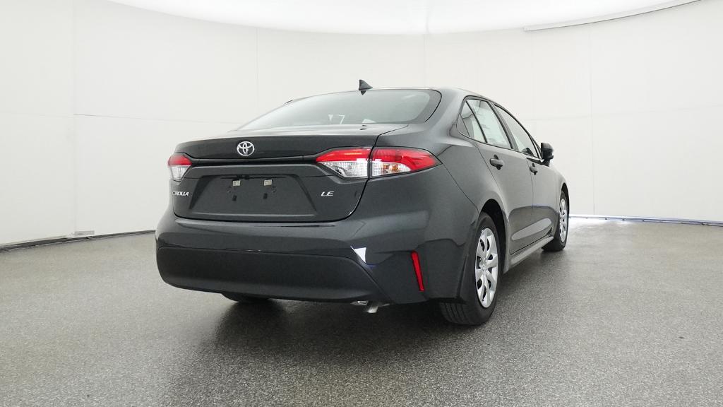 2025 Toyota Corolla LE photo 17