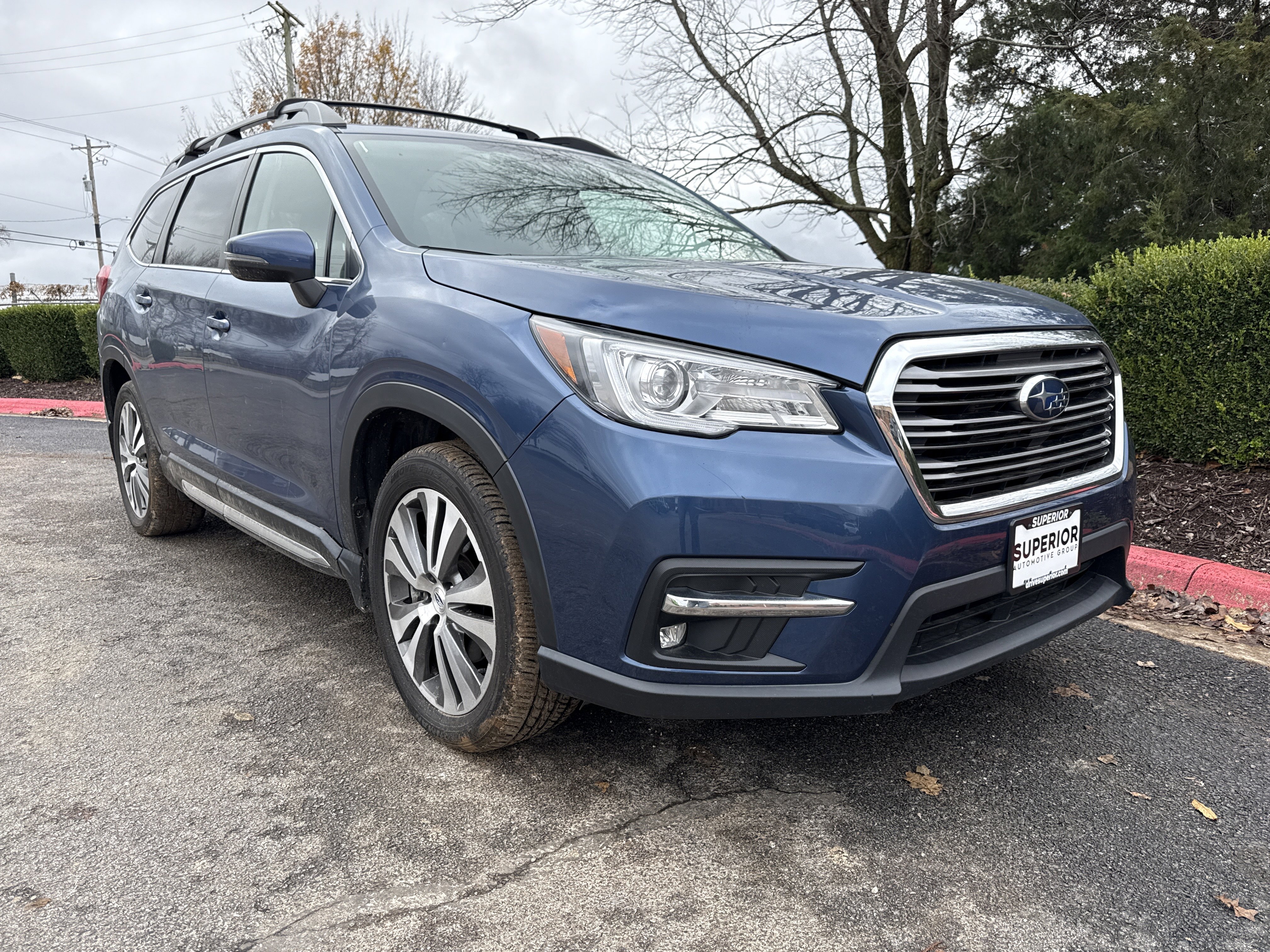 2022 Subaru Ascent Limited's photo