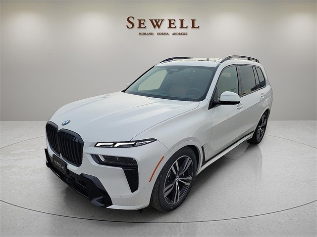 2026 BMW X7 40i's photo