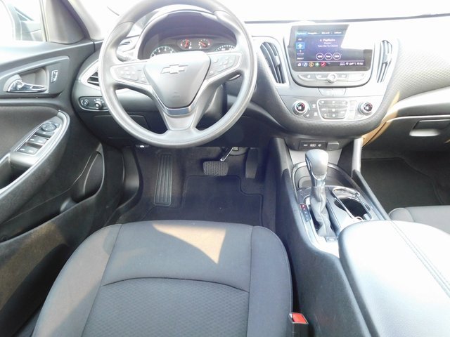 2024 Chevrolet Malibu 1LT photo 16