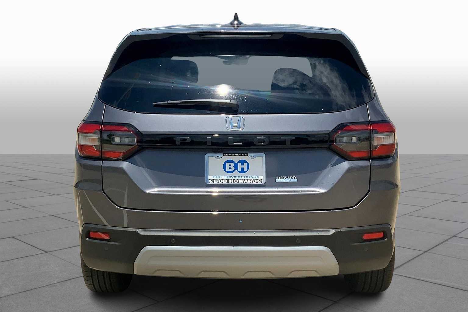 2025 Honda Pilot EX-L photo 4