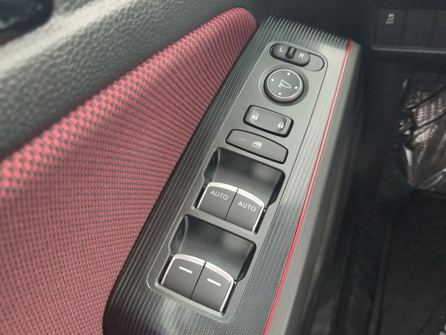 2026 Honda Civic Si photo 16
