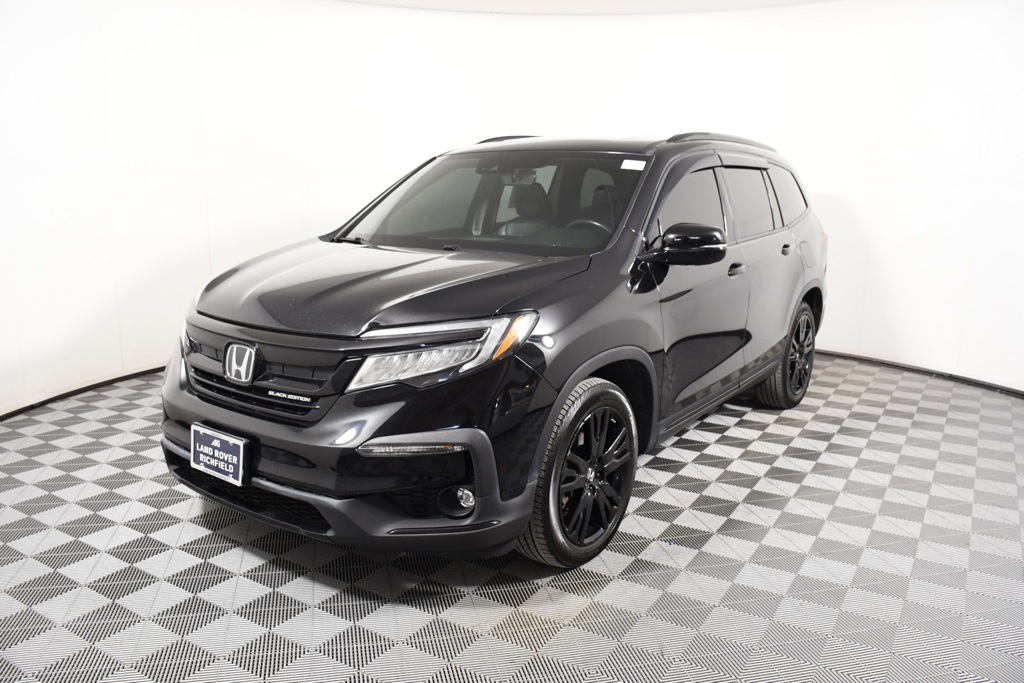 2021 Honda Pilot Black Edition's photo