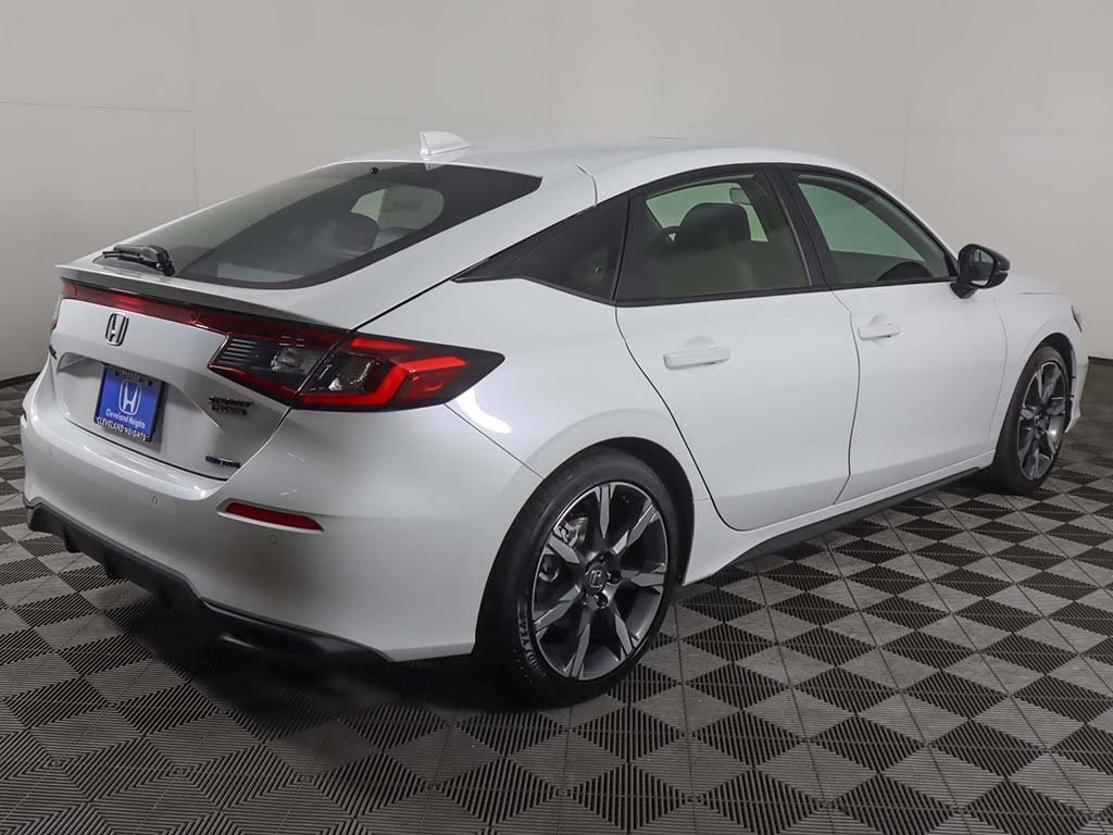 2026 Honda Civic Hybrid Sport Touring photo 4