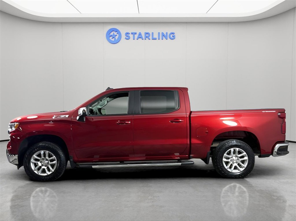 2024 Chevrolet Silverado 1500 LT photo 3