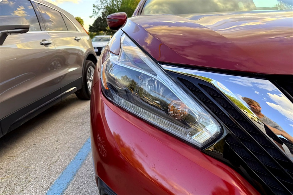 2018 Nissan Murano SV photo 3