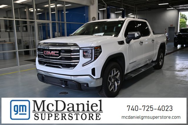 2022 GMC Sierra 1500 SLT's photo