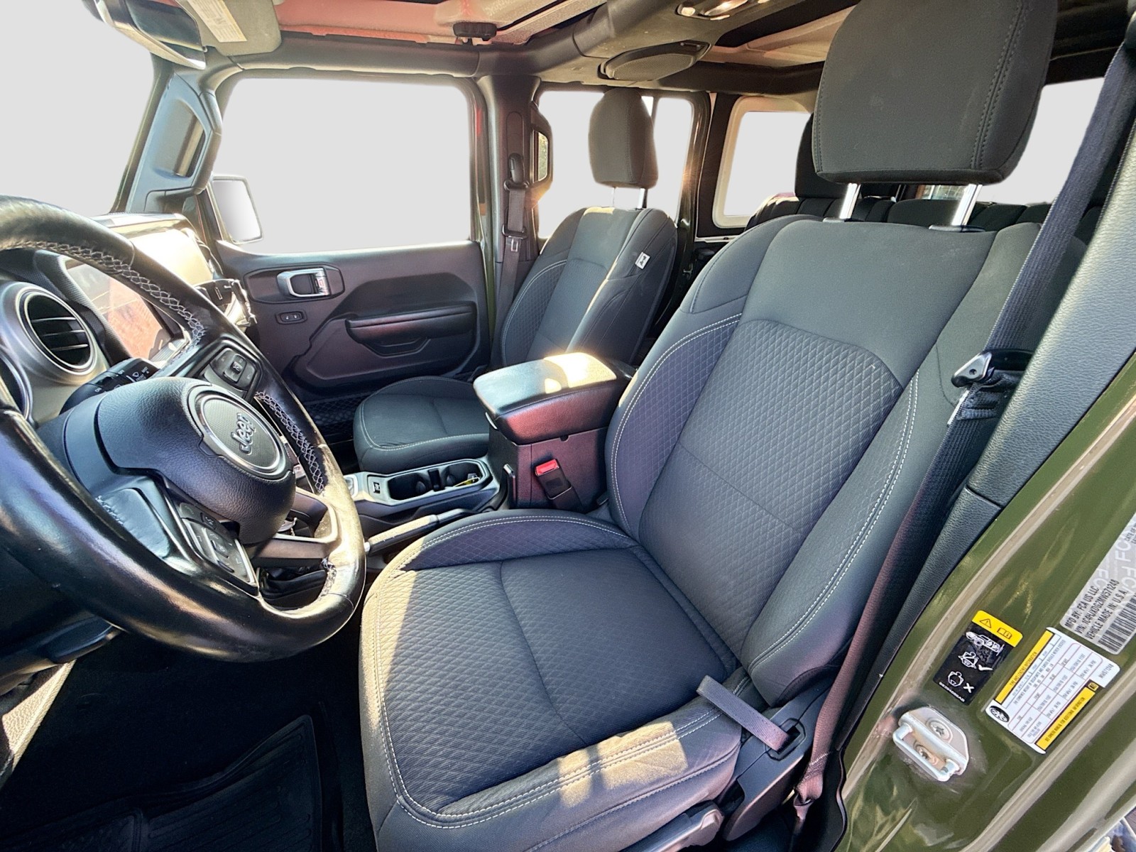 2021 Jeep Wrangler Unlimited Anniversary Edition photo 18