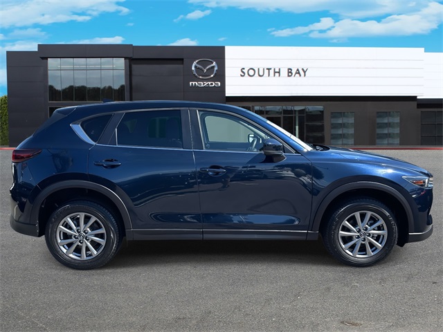2023 Mazda CX-5 2.5 S Preferred photo 2