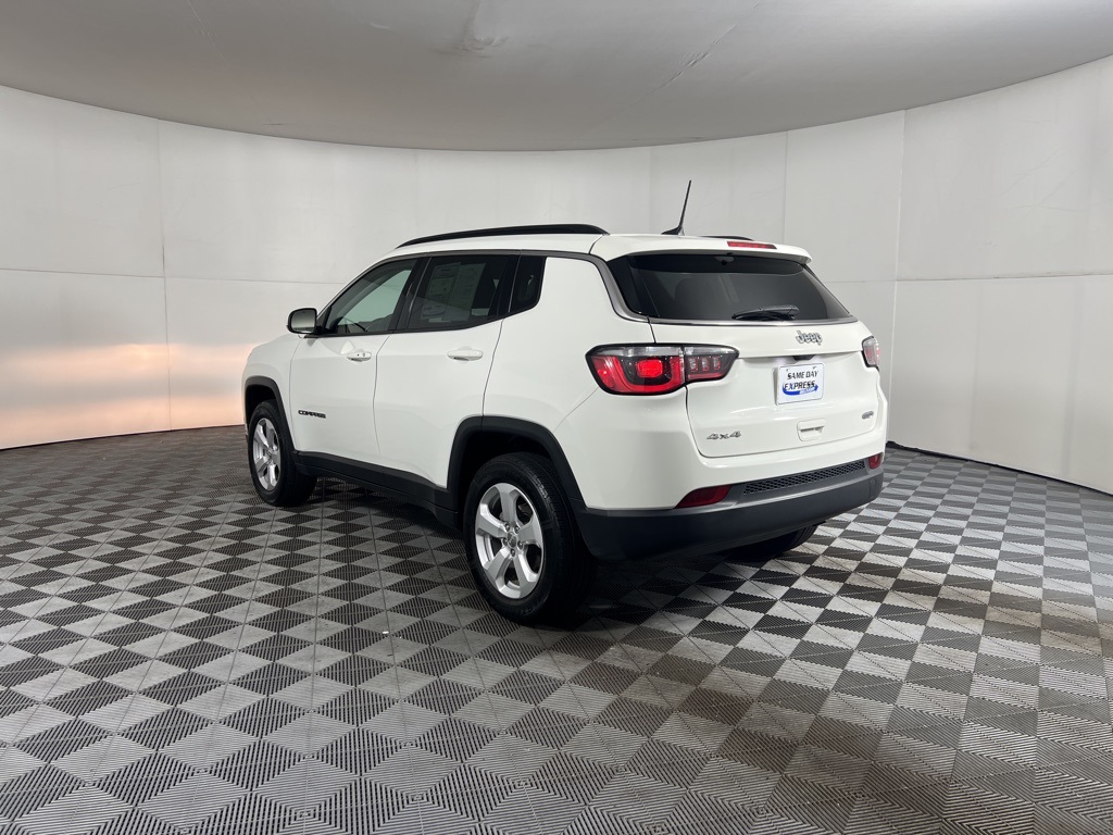 2020 Jeep Compass Latitude photo 4