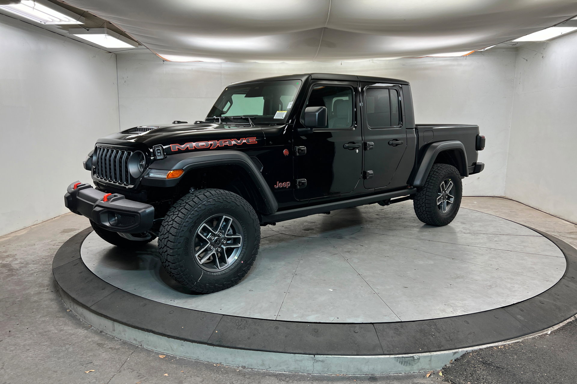 2026 Jeep Gladiator Mojave's photo