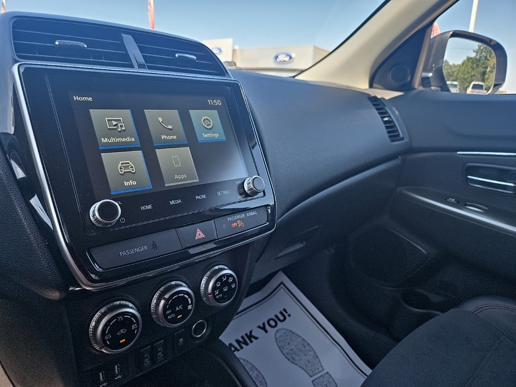 2024 Mitsubishi Outlander Sport SE photo 17