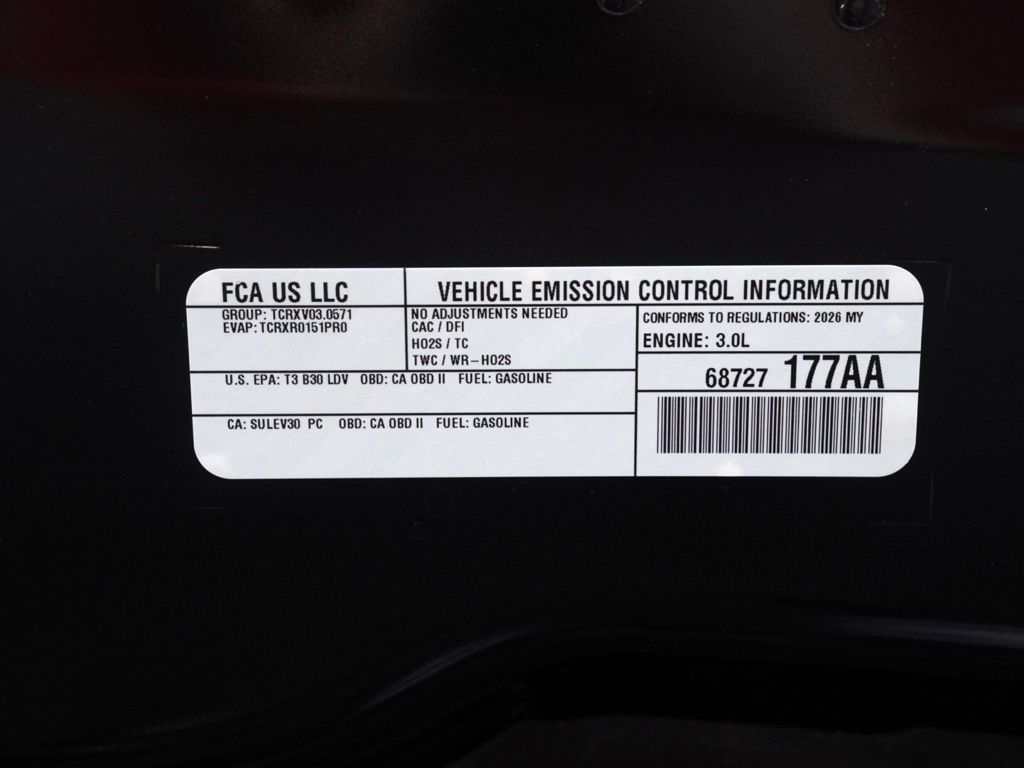 New 2026 Diamond Black Crystal Pearlcoat Dodge R/T Scat Pack image 25