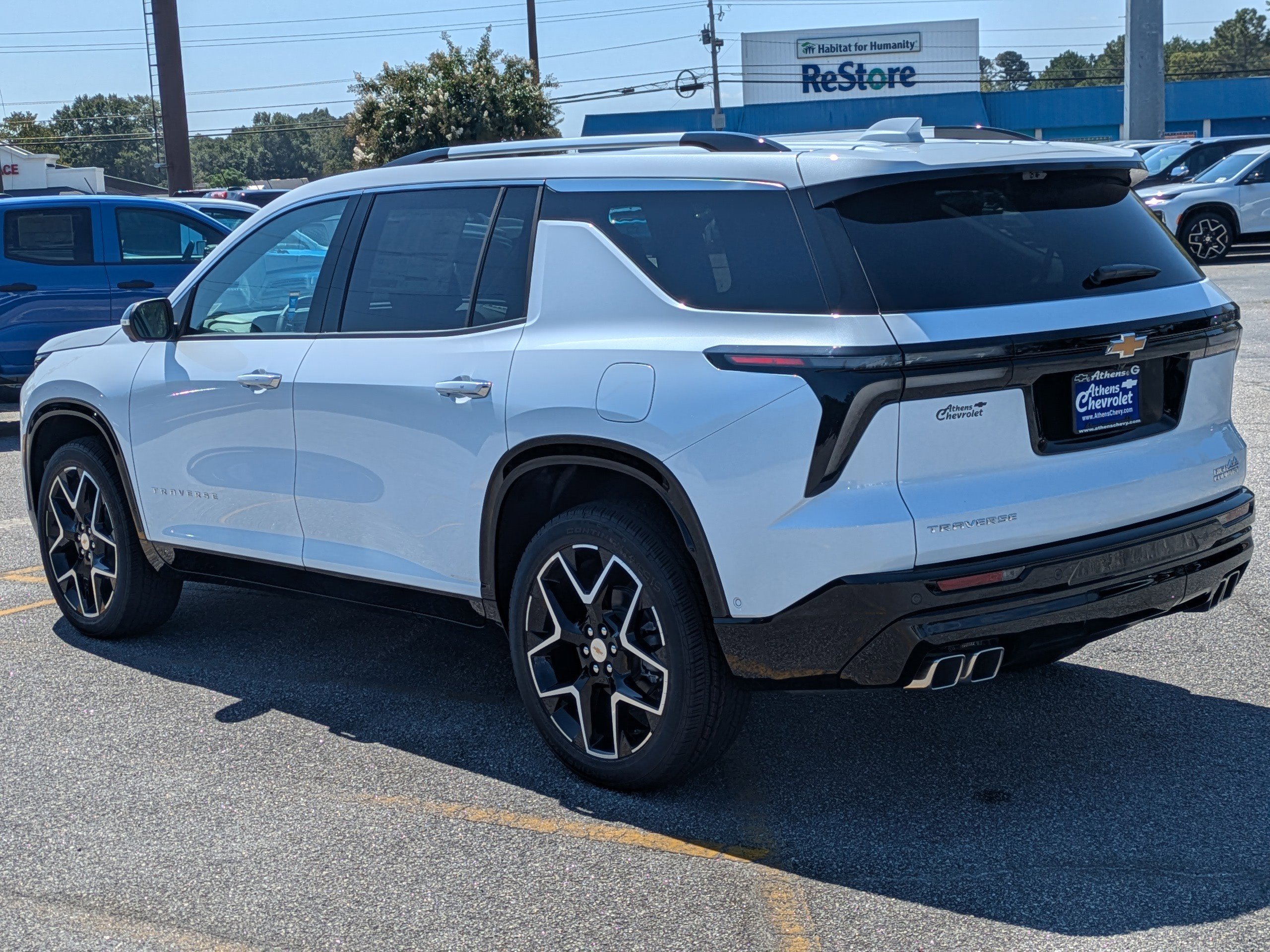 2026 Chevrolet Traverse High Country photo 3
