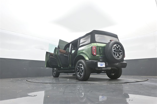 2022 Ford Bronco Outer Banks photo 33