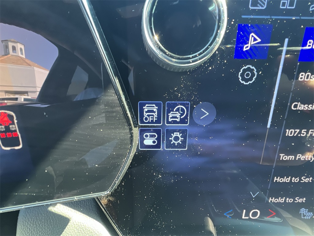 2024 Chevrolet Equinox EV 1LT photo 24