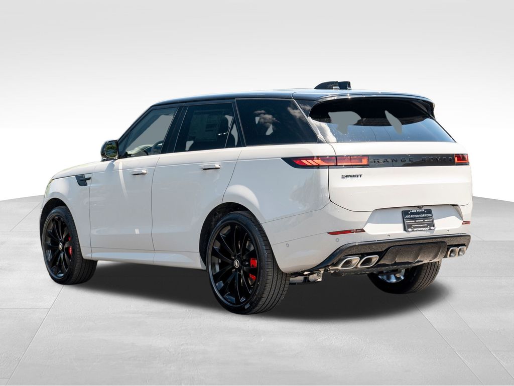 2025 Land Rover Range Rover Sport SE photo 6