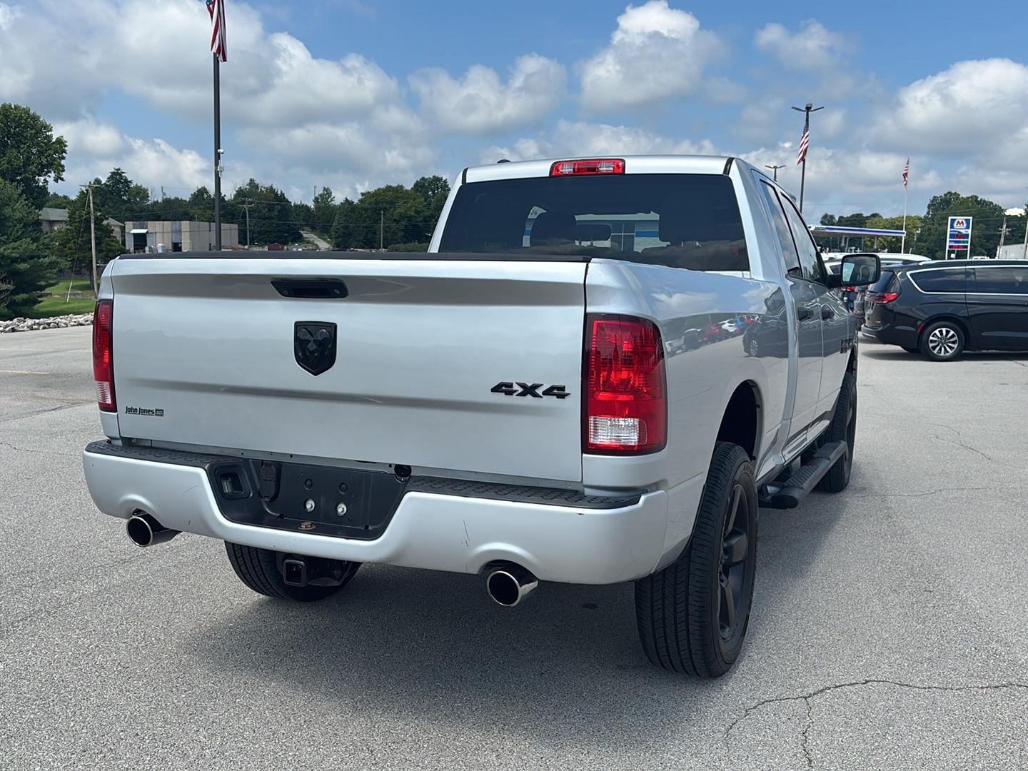 2018 Ram 1500 Express photo 15