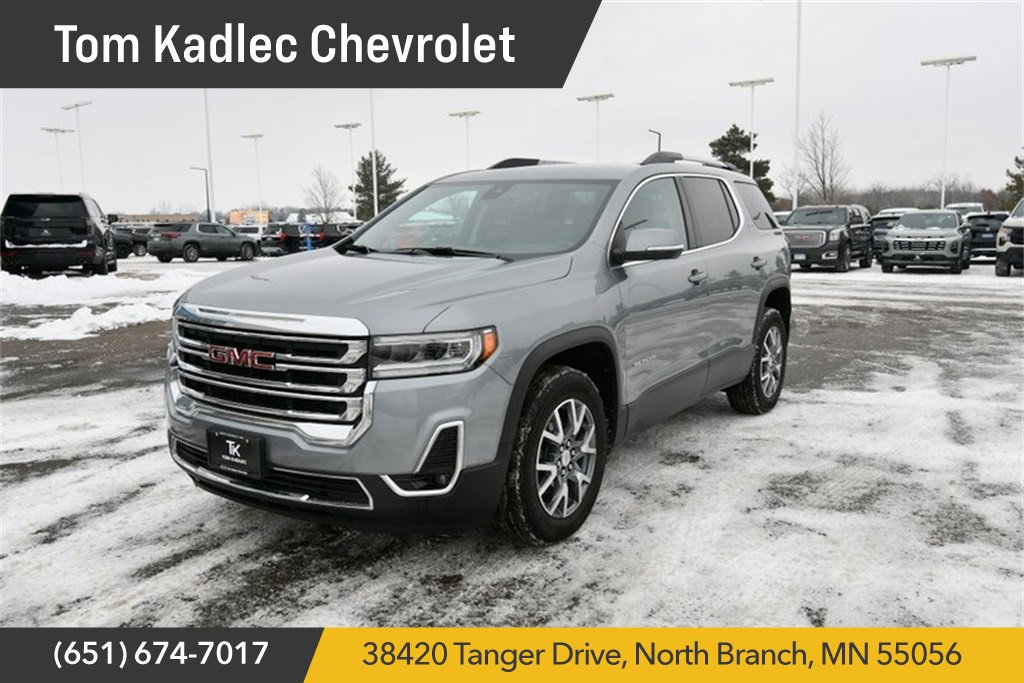 2023 GMC Acadia SLT's photo