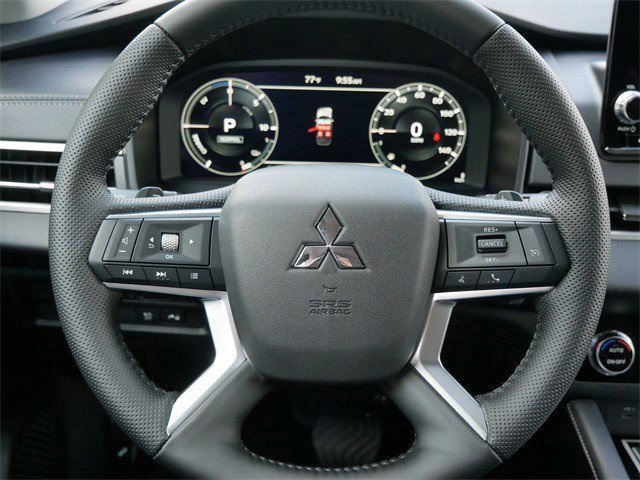 2025 Mitsubishi Outlander PHEV ES photo 7