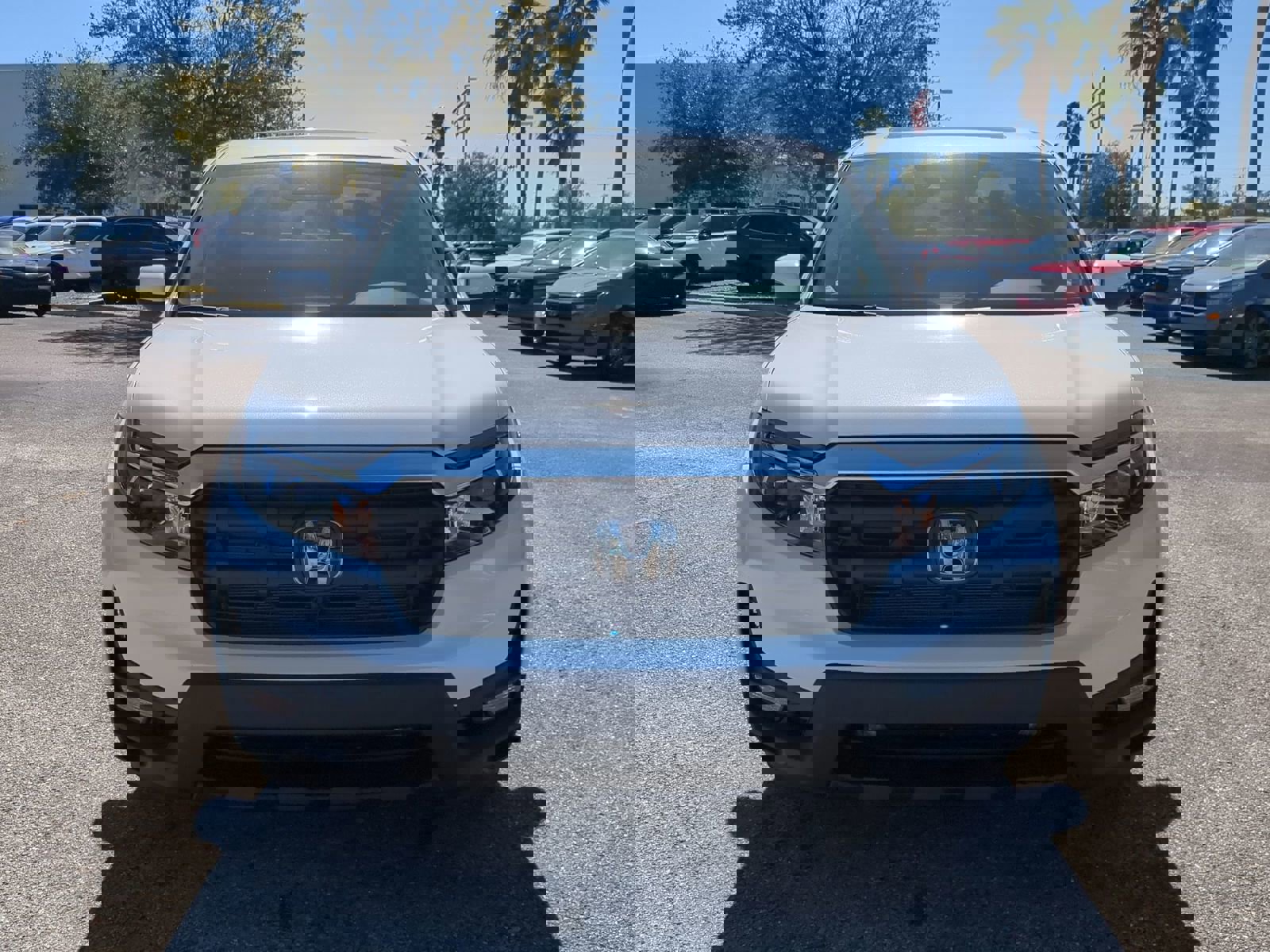 2025 Honda Ridgeline RTL photo 3