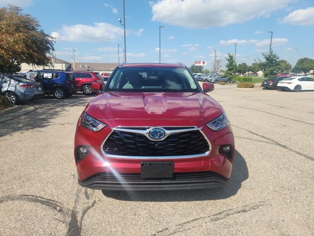 2020 Toyota Highlander Hybrid Limited photo 2