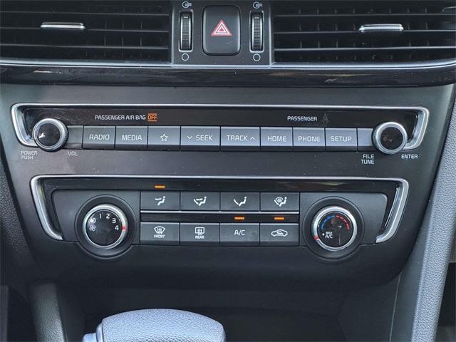 2020 Kia Optima SE photo 19