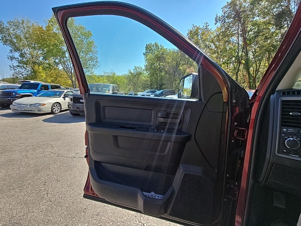 2018 Ram 2500 Tradesman photo 21