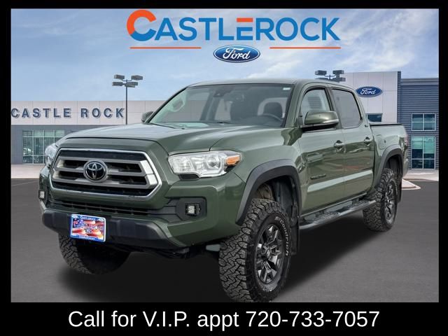 2021 Toyota Tacoma SR5's photo