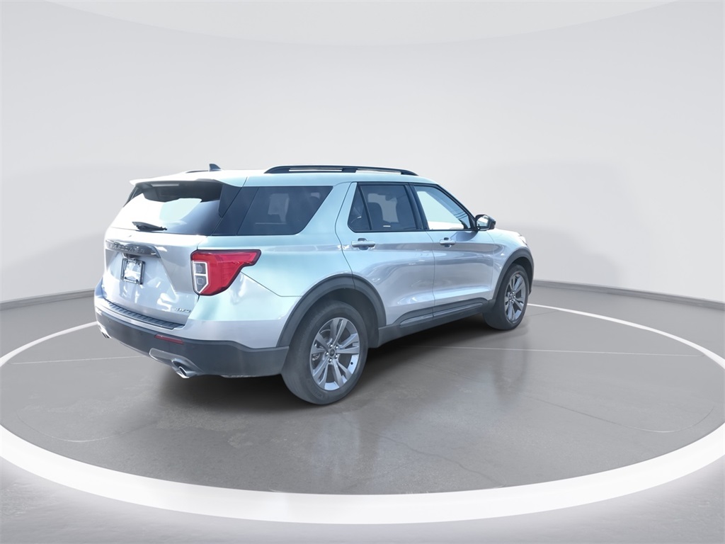 2022 Ford Explorer XLT photo 8