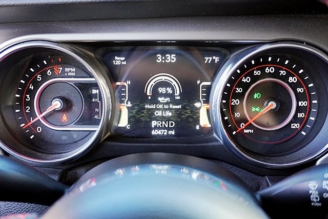 Used 2018 Orange Jeep Unlimited Rubicon image 35