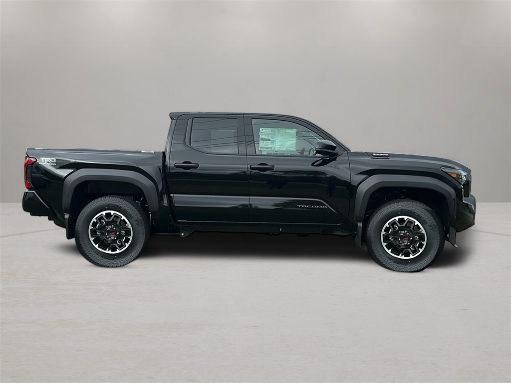 2025 Toyota Tacoma TRD Off-Road 4x4 Double Cab photo 2