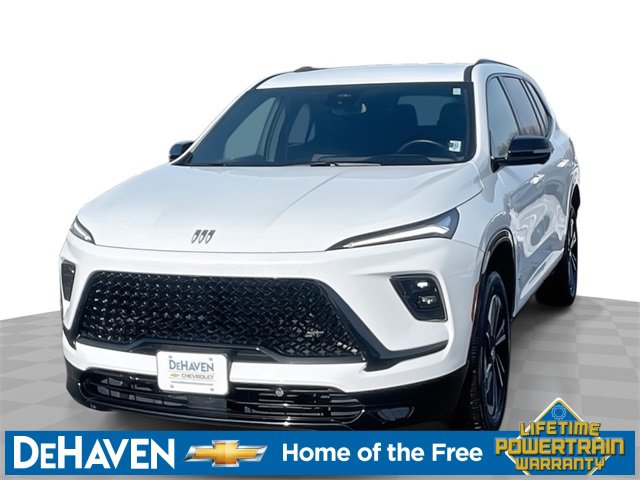 2025 Buick Enclave Sport Touring's photo