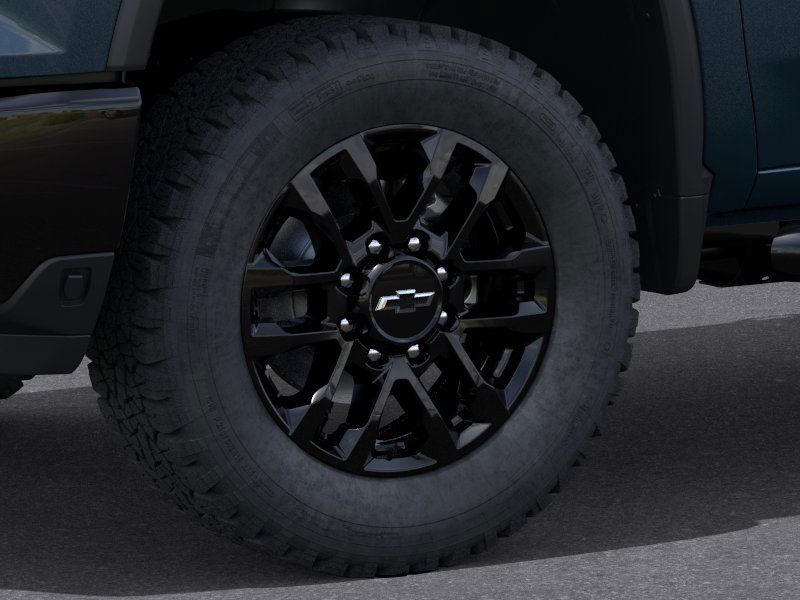 2025 Chevrolet Silverado 2500HD Custom photo 9