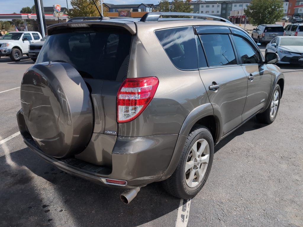 2010 Toyota RAV4 Limited photo 4