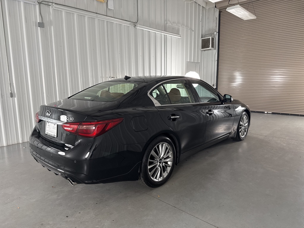 2024 Infiniti Q50 LUXE photo 6