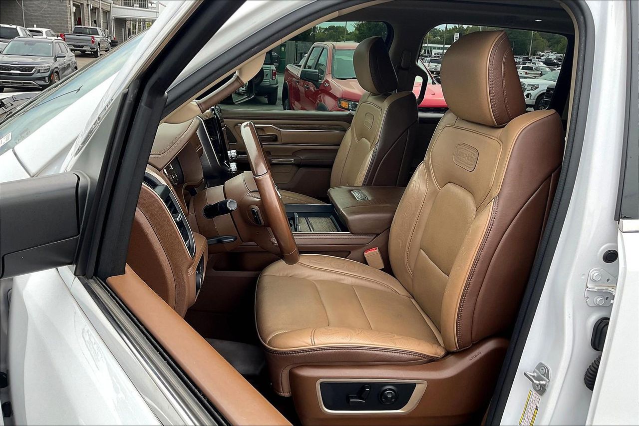 2020 Ram 1500 Laramie Longhorn photo 18