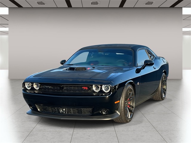 2022 Dodge Challenger R/T Scat Pack photo 8