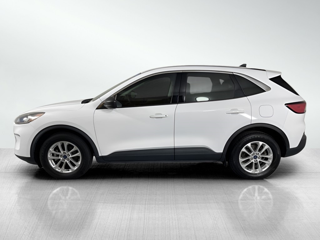 2022 Ford Escape Hybrid SE photo 4