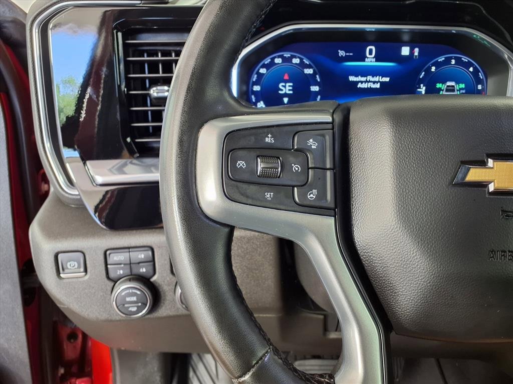 2023 Chevrolet Silverado 1500 LT photo 9