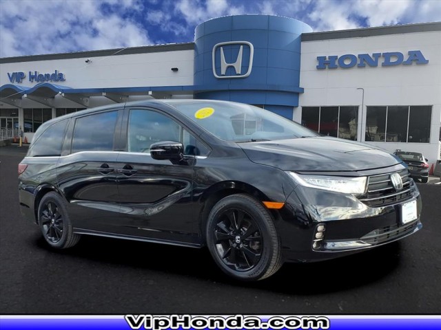2023 Honda Odyssey SPORT's photo