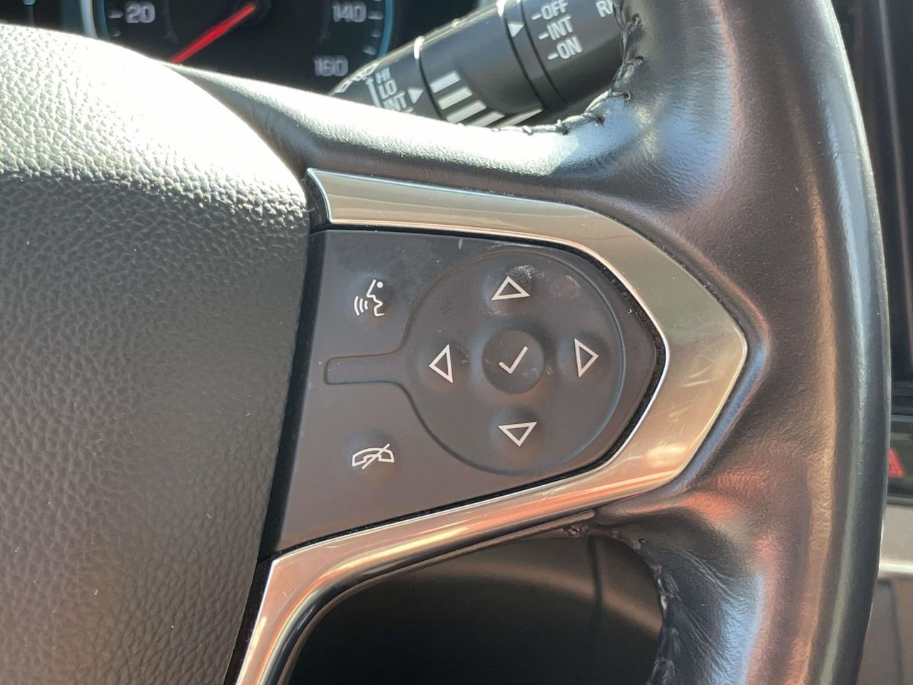 2018 Chevrolet Traverse 1LT photo 20