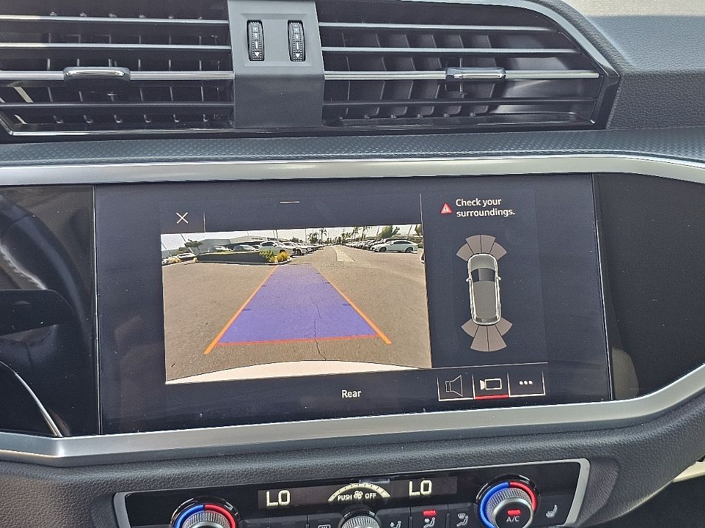 2020 Audi Q3 Premium Plus S line photo 31